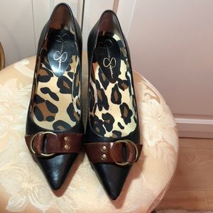 Black Jessica Simpson pumps